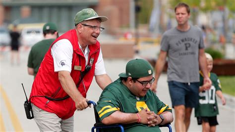 Green Bay Packers .